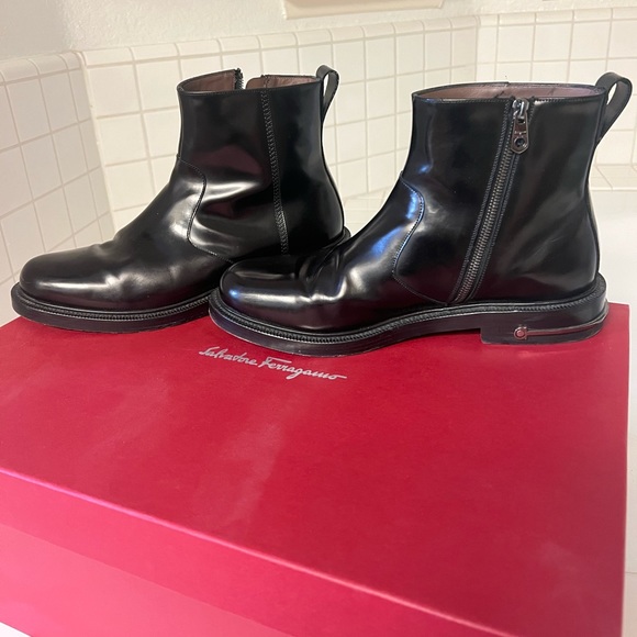 FERRAGAMO BOOTS - Picture 3 of 6